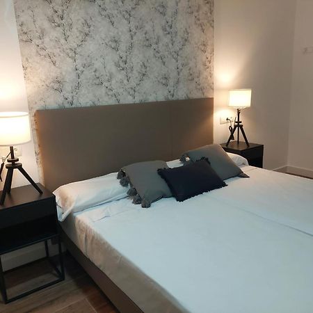 Hostal Garden Rous Paiporta Exterior photo