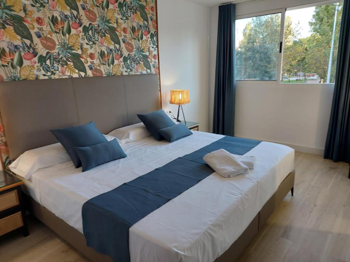 Hostal Garden Rous Paiporta Exterior photo