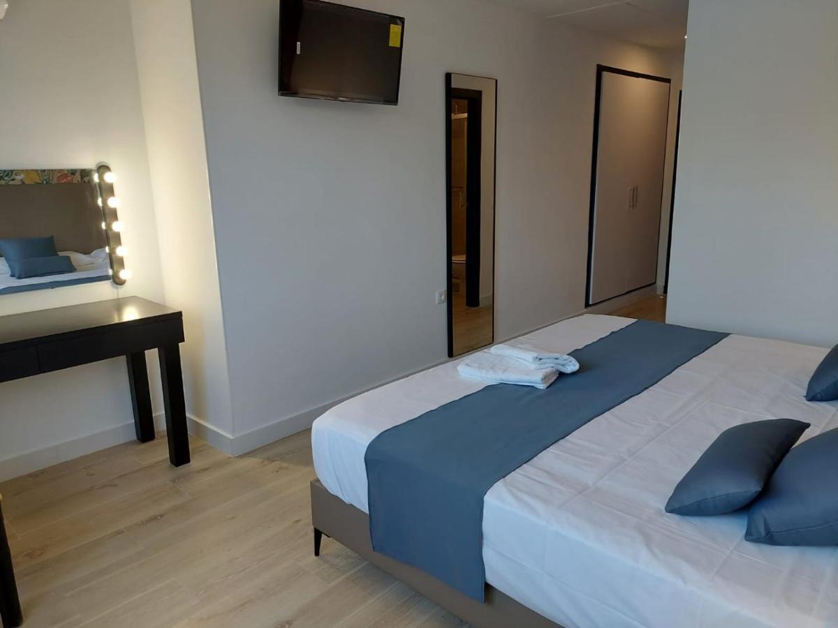 Hostal Garden Rous Paiporta Exterior photo